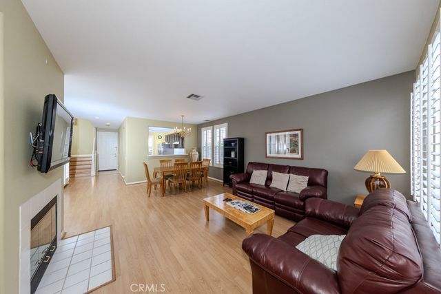 2158 W Cherrywood Circle, Anaheim, CA 92804