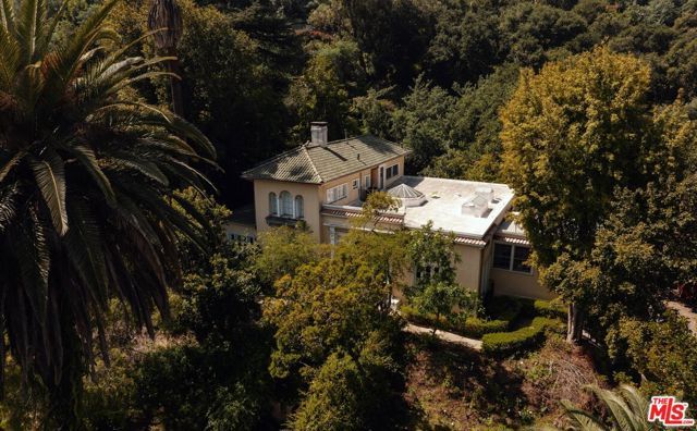 1031 Bel Air Court, Los Angeles, CA 90077