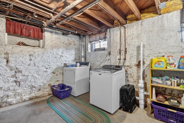 410 Washington Street, Edgerton, WI 53534