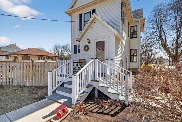 410 Washington Street, Edgerton, WI 53534