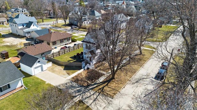 410 Washington Street, Edgerton, WI 53534