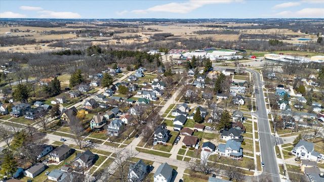 410 Washington Street, Edgerton, WI 53534