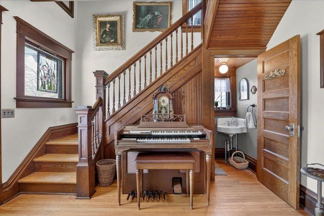 410 Washington Street, Edgerton, WI 53534