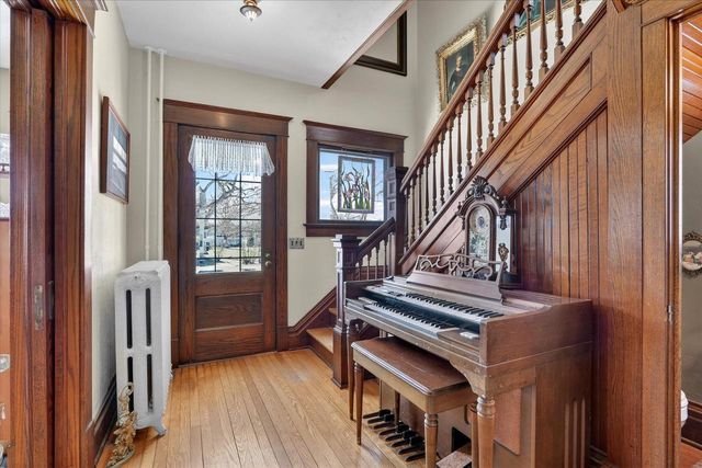 410 Washington Street, Edgerton, WI 53534