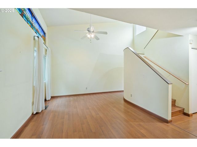 17525 Nw SHOREWOOD Dr, Beaverton, OR 97006