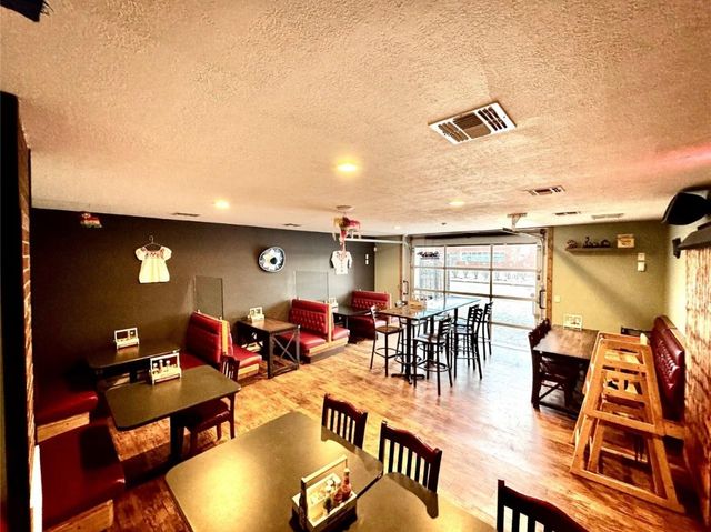 994 MARKET Street, Meadville, PA 16335