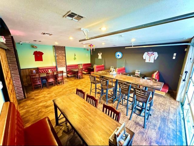 994 MARKET Street, Meadville, PA 16335