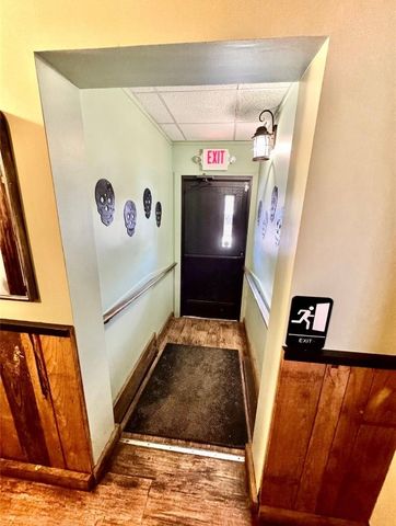 994 MARKET Street, Meadville, PA 16335