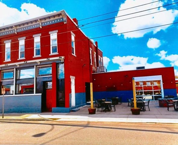 994 MARKET Street, Meadville, PA 16335