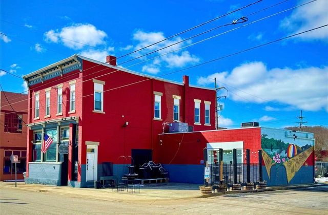 994 MARKET Street, Meadville, PA 16335