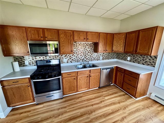 994 MARKET Street, Meadville, PA 16335