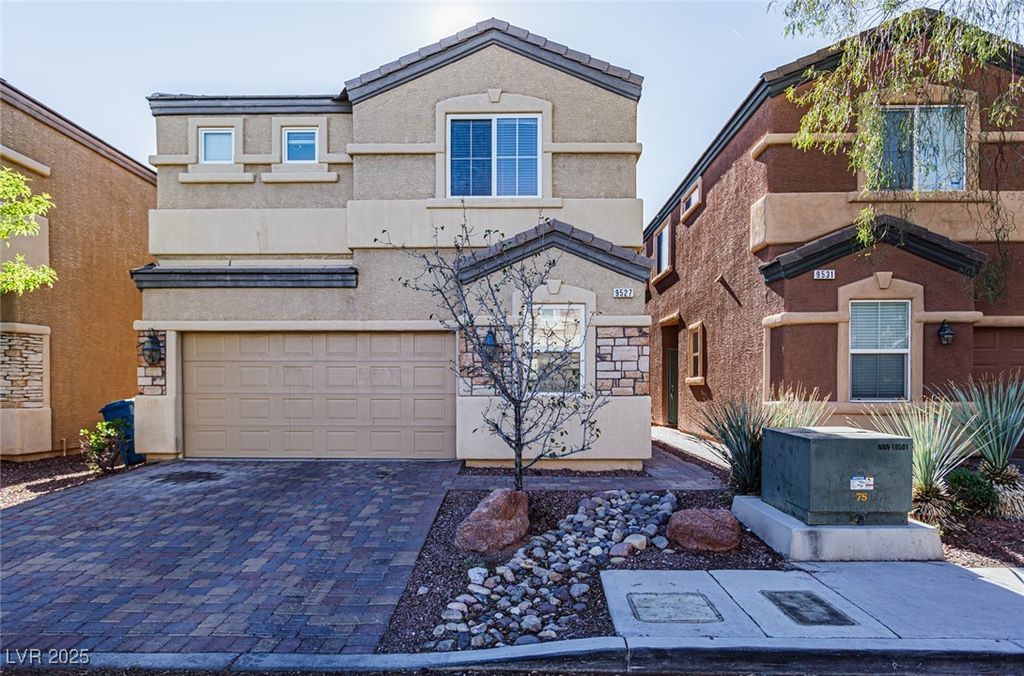 9527 Knopfler Lane, Las Vegas, NV 89148