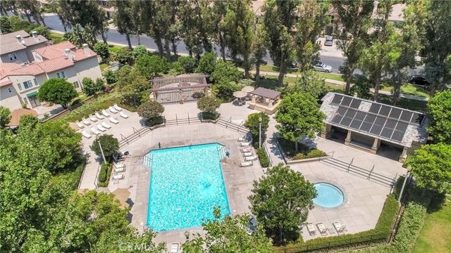 65 Ashcrest, Irvine, CA 92620