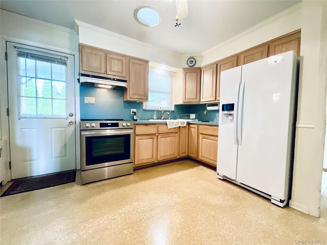 140 Andrew Avenue, East Meadow, NY 11554
