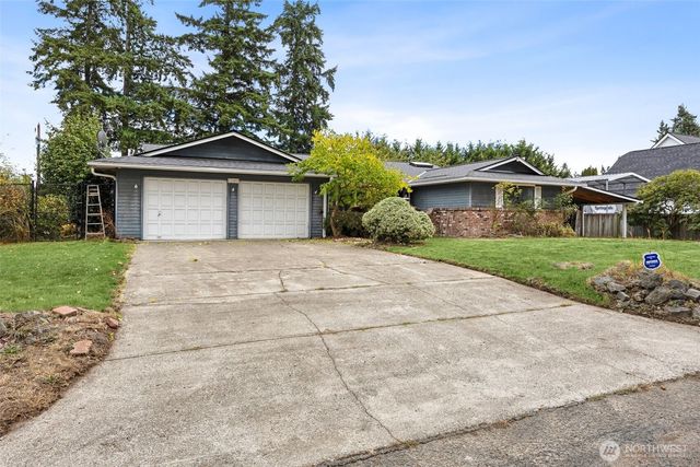 12401 99th Avenue Ct E, Puyallup, WA 98373