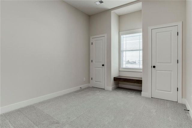 16965 S Brentwood Street, Olathe, KS 66062