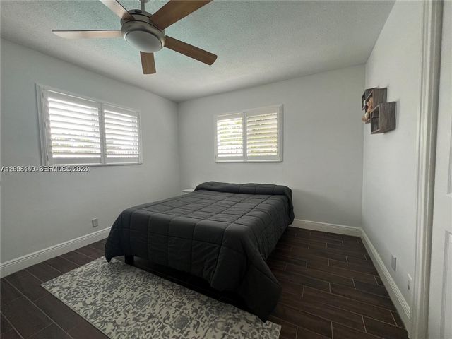 4081 Lake Dr, Coconut Creek, FL 33066