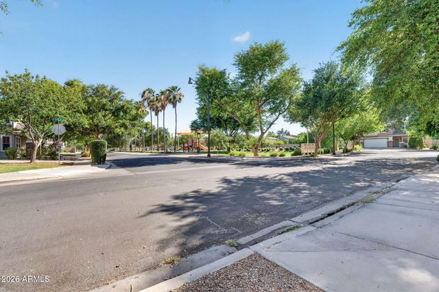 4142 E GAIL Drive, Gilbert, AZ 85296