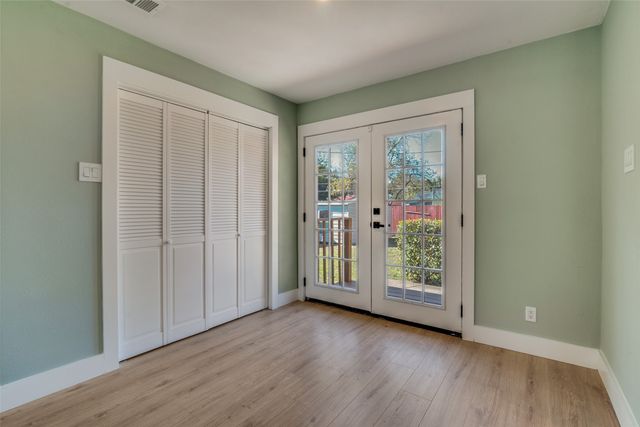 9209 Rustown Drive, Dallas, TX 75228