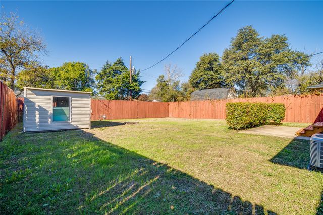 9209 Rustown Drive, Dallas, TX 75228