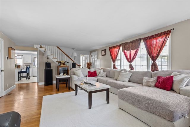 74 Youngs Avenue, West Warwick, RI 02893