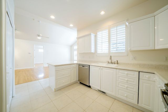 1569 W EASY ST, South Jordan, UT 84095