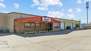 620 N Jm Davis Boulevard, Claremore, OK 74017