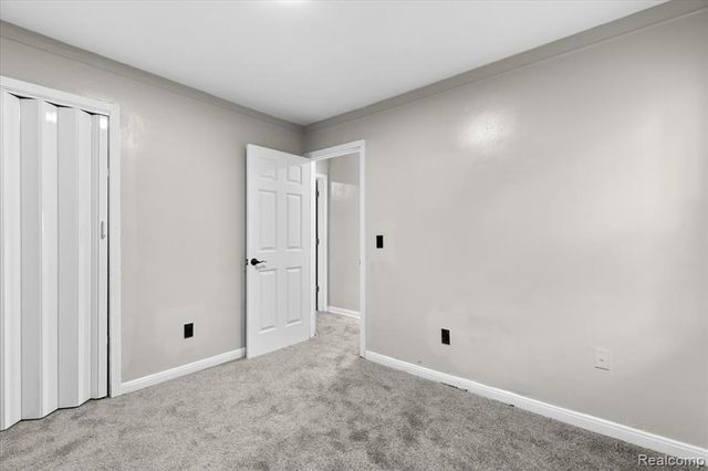 11856 Kilbourne Street, Detroit, MI 48213