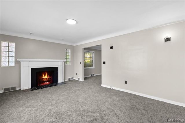 11856 Kilbourne Street, Detroit, MI 48213