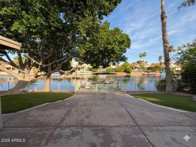 1219 E ARTESIAN Way, Gilbert, AZ 85234