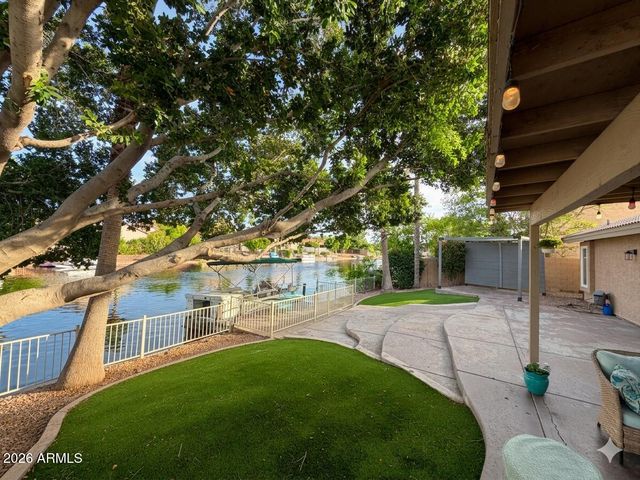 1219 E ARTESIAN Way, Gilbert, AZ 85234