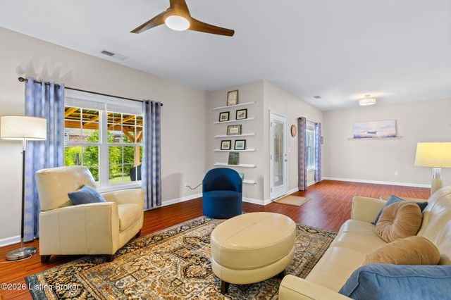 2203 Tatton Dr, Louisville, KY 40245