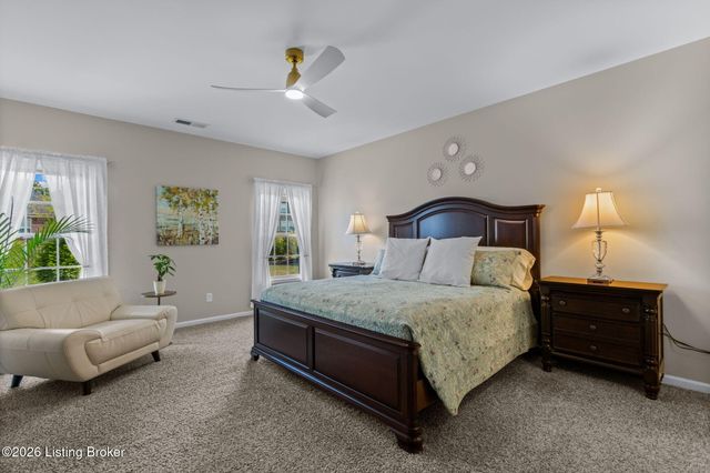 2203 Tatton Dr, Louisville, KY 40245