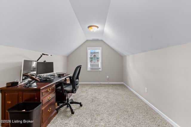 2203 Tatton Dr, Louisville, KY 40245