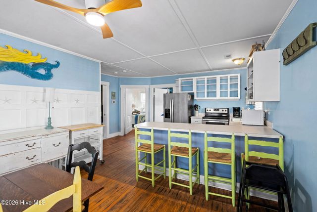 1014 W Beach Drive, Oak Island, NC 28465