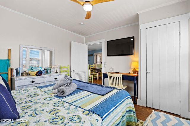 1014 W Beach Drive, Oak Island, NC 28465