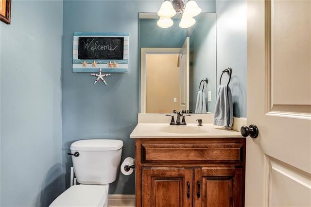 15534 Shawnee Drive, Overland Park, KS 66223