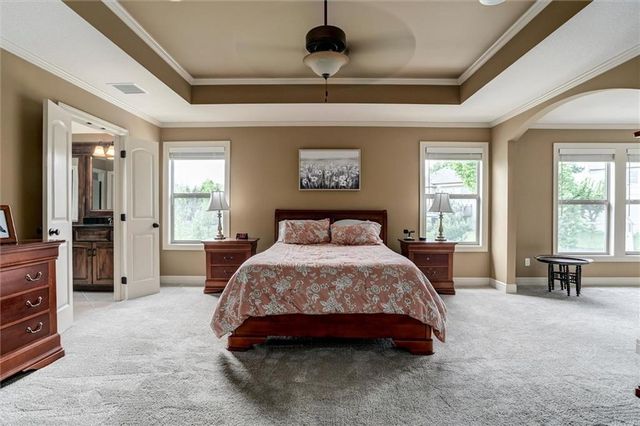 15534 Shawnee Drive, Overland Park, KS 66223