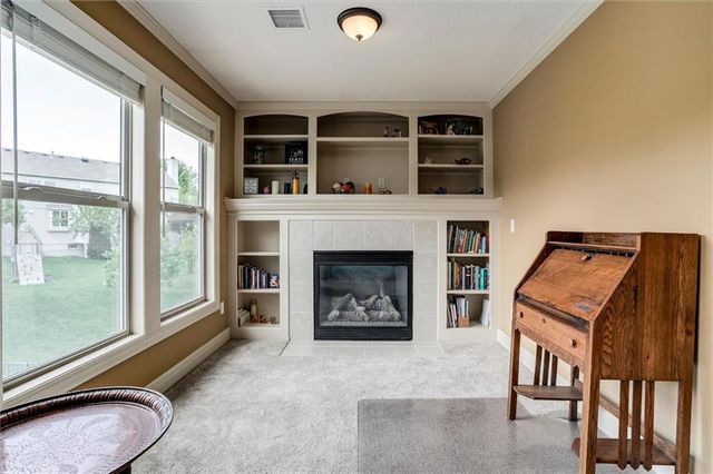 15534 Shawnee Drive, Overland Park, KS 66223