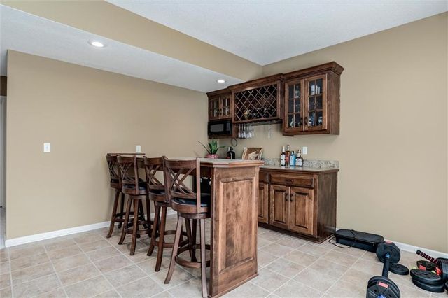 15534 Shawnee Drive, Overland Park, KS 66223