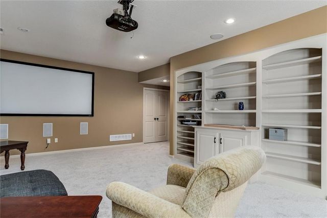15534 Shawnee Drive, Overland Park, KS 66223