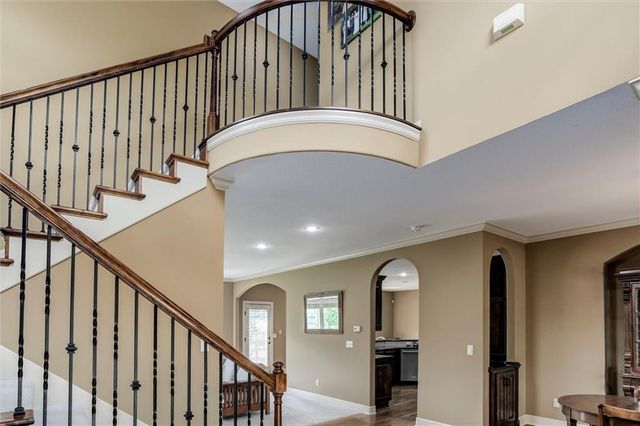 15534 Shawnee Drive, Overland Park, KS 66223