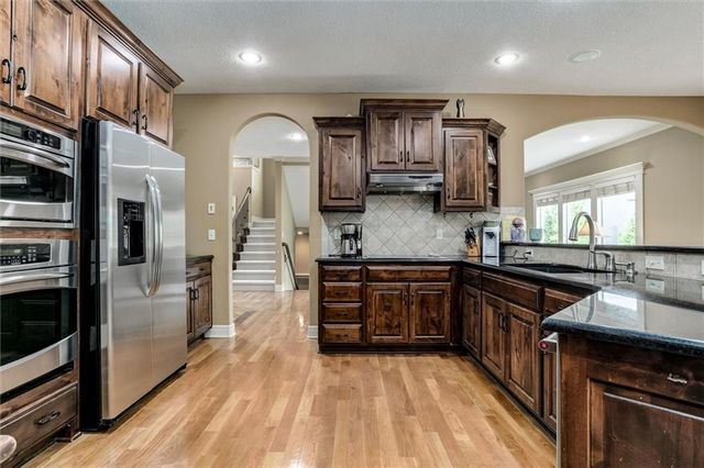 15534 Shawnee Drive, Overland Park, KS 66223