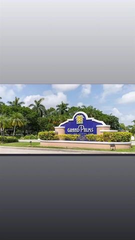 672 SW 158th Ter 672, Pembroke Pines, FL 33027