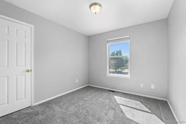 8019 S Kittredge Court, Englewood, CO 80112