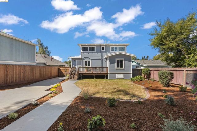 5030 Congress Ave, Oakland, CA 94601