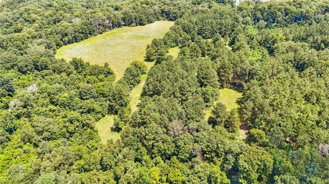 398 County Road 172, Jasper, TX 75951