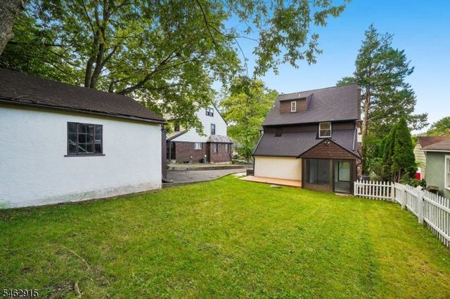 6 Norfolk Ave, Maplewood Twp., NJ 07040