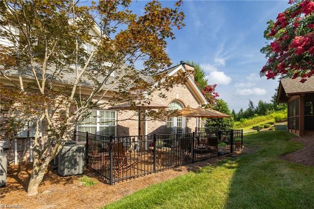 1441 Cawdor Lane, Kernersville, NC 27284