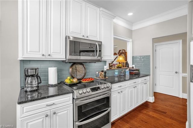 1441 Cawdor Lane, Kernersville, NC 27284